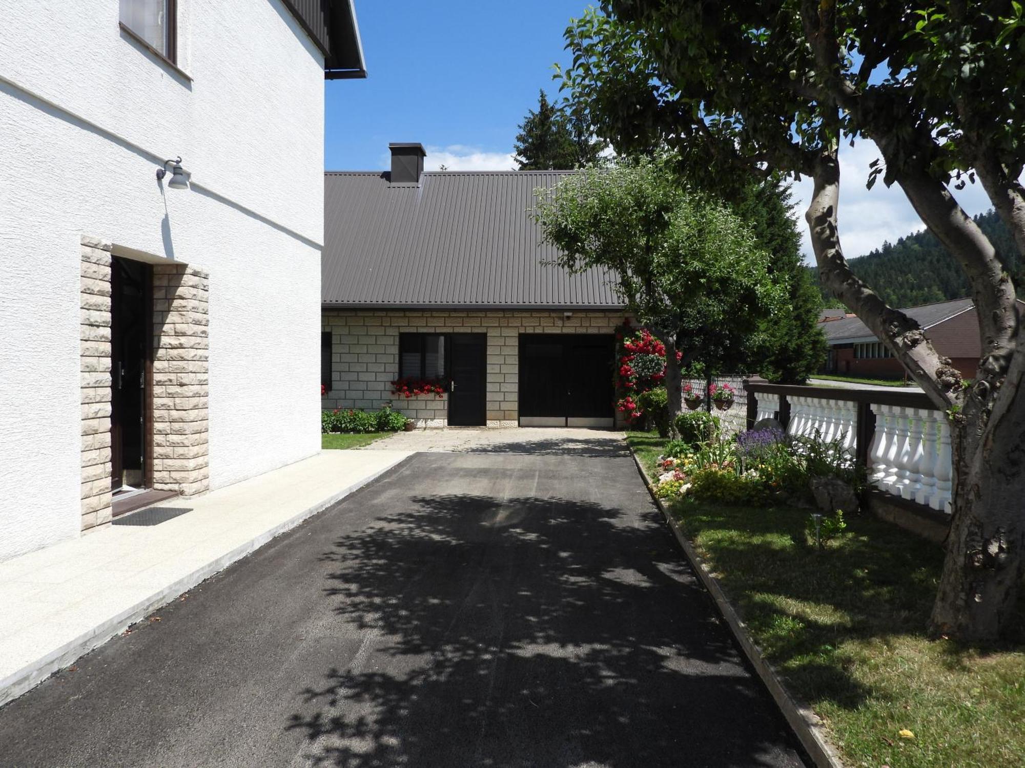 Zimski San Ravna Gora Exterior photo